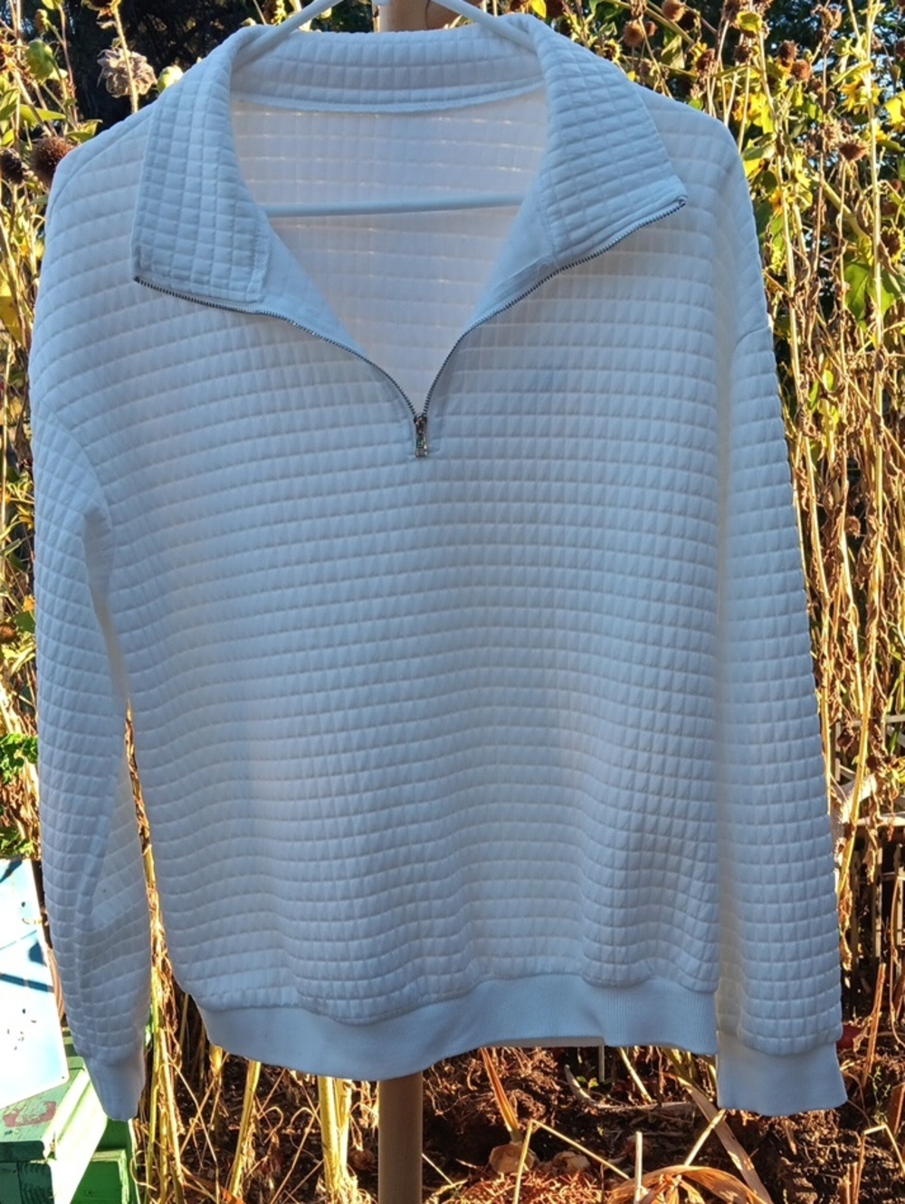 Women's Quilted Half-Zip Turtleneck Sweater - White
